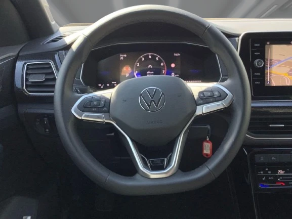 VW T-Cross 1.5 TSI = R-Line = �������� | Mobile.bg � ����������� 6