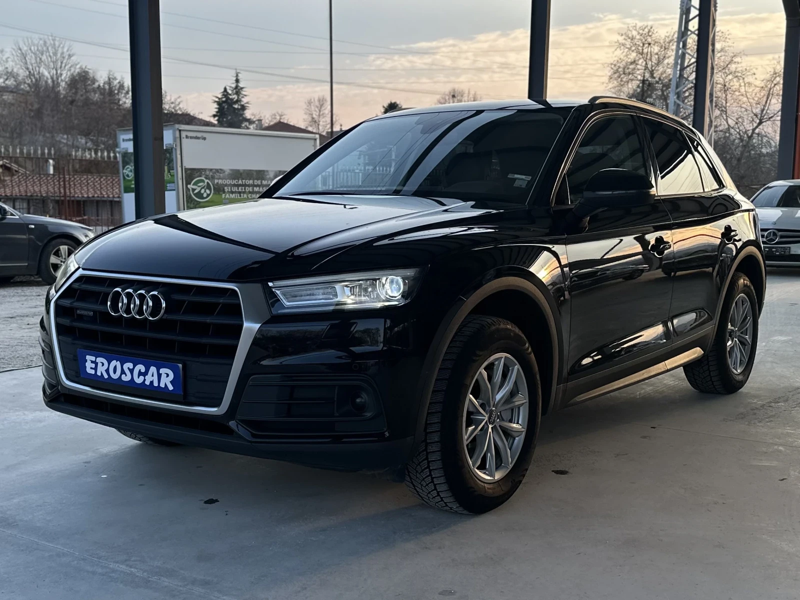 Audi Q5 2.0TDI/Quattro/ - изображение 2