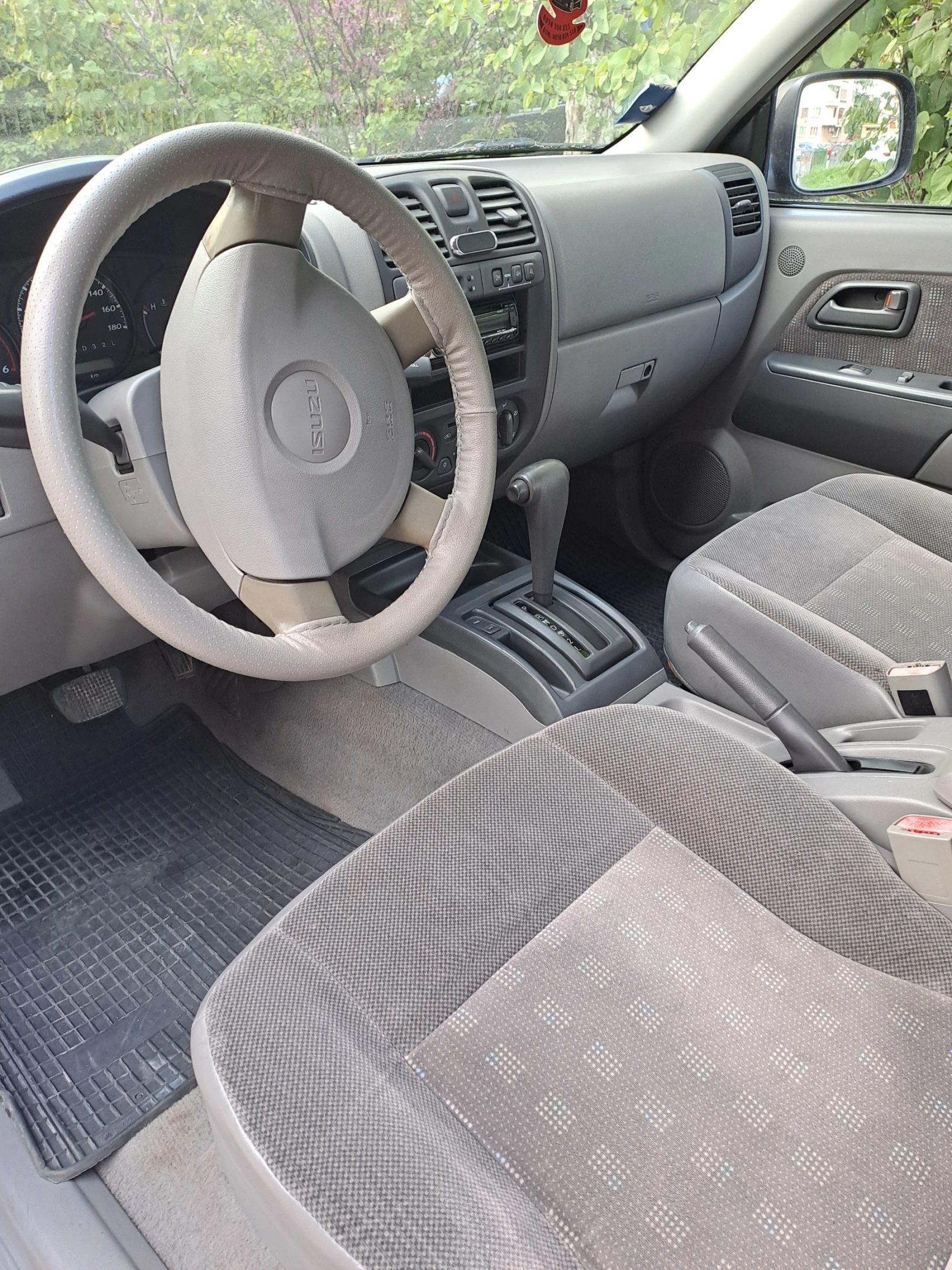 Isuzu Tfs 77 HD S - изображение 7
