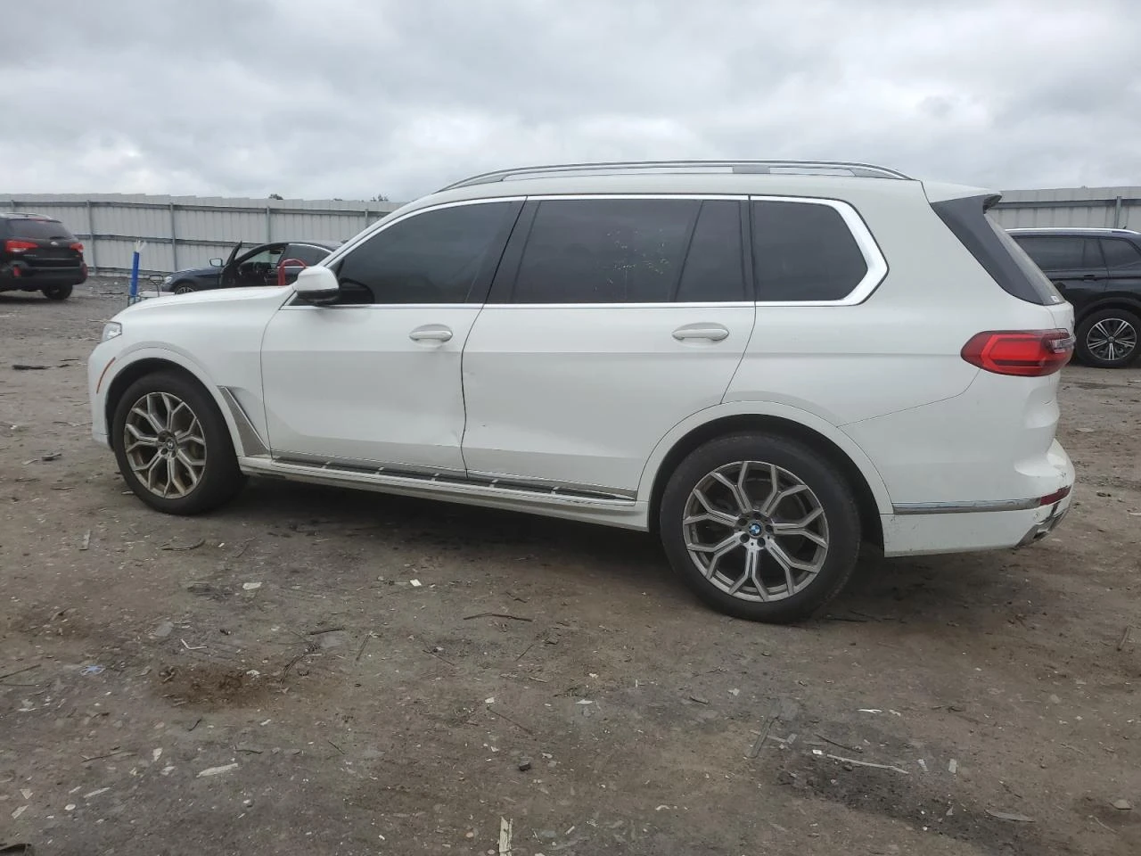 BMW X7 XDRIVE40I/LASER/ПАНОРАМА/ПОДГРЕВ/ВИДЕО НА МОТОРА - изображение 6