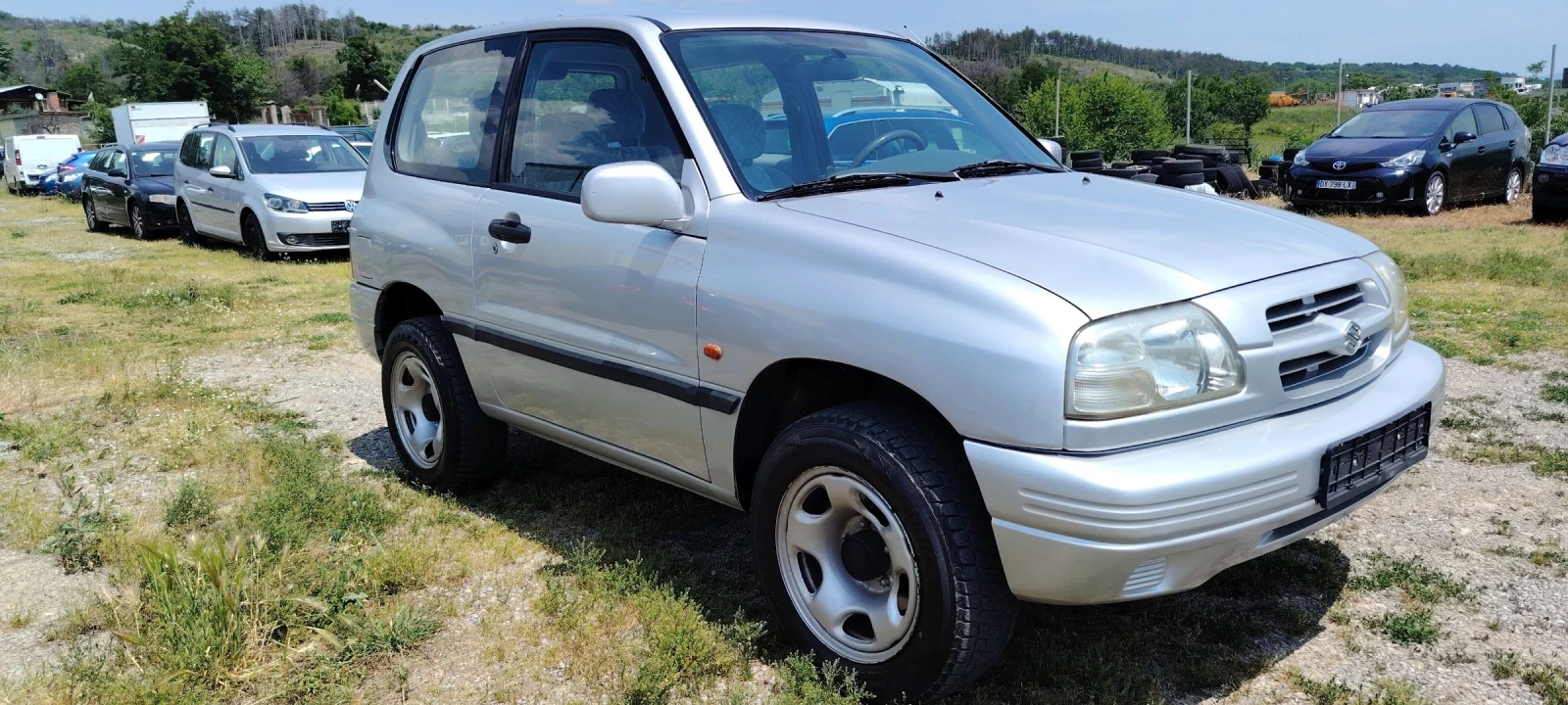 Suzuki Grand vitara 2.0i-128к.с - изображение 3