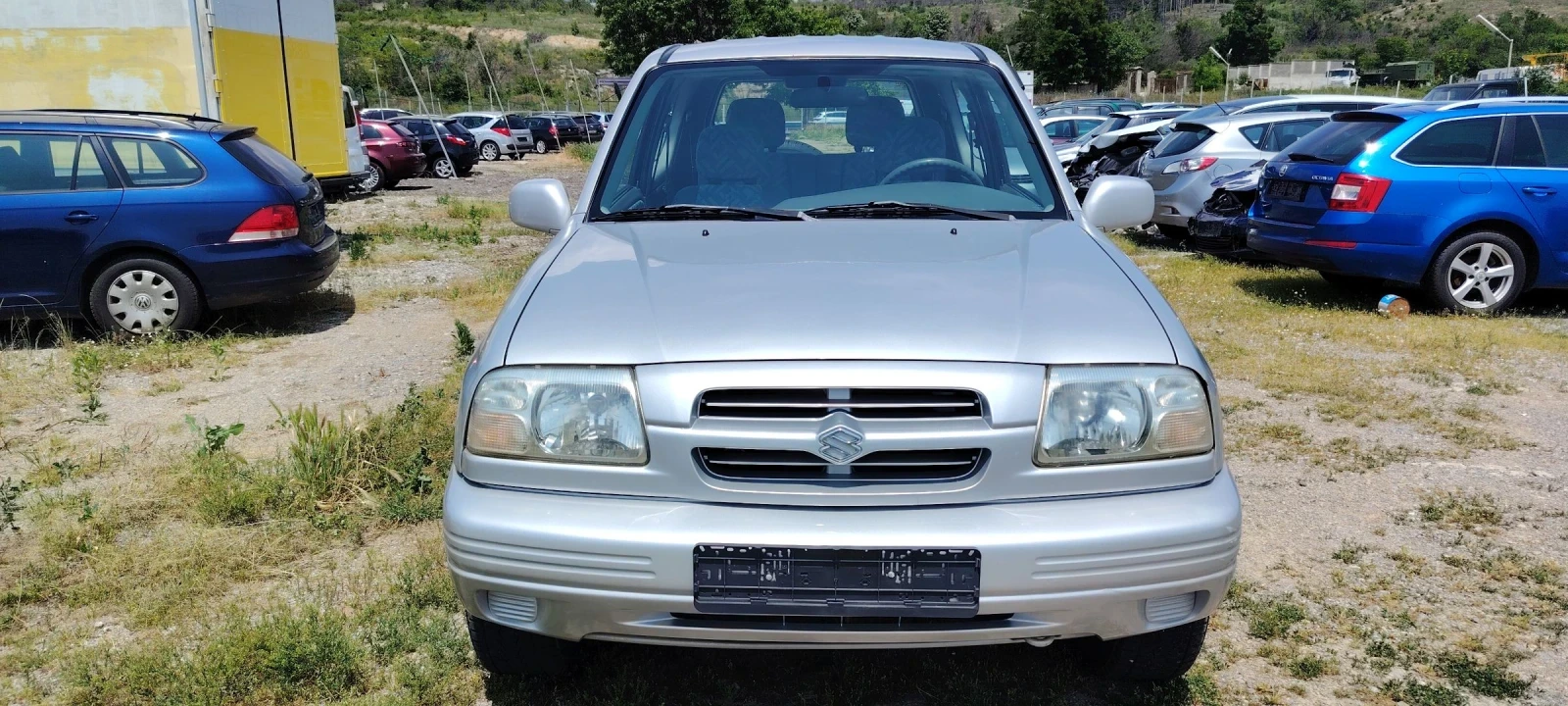 Suzuki Grand vitara 2.0i-128к.с - изображение 2