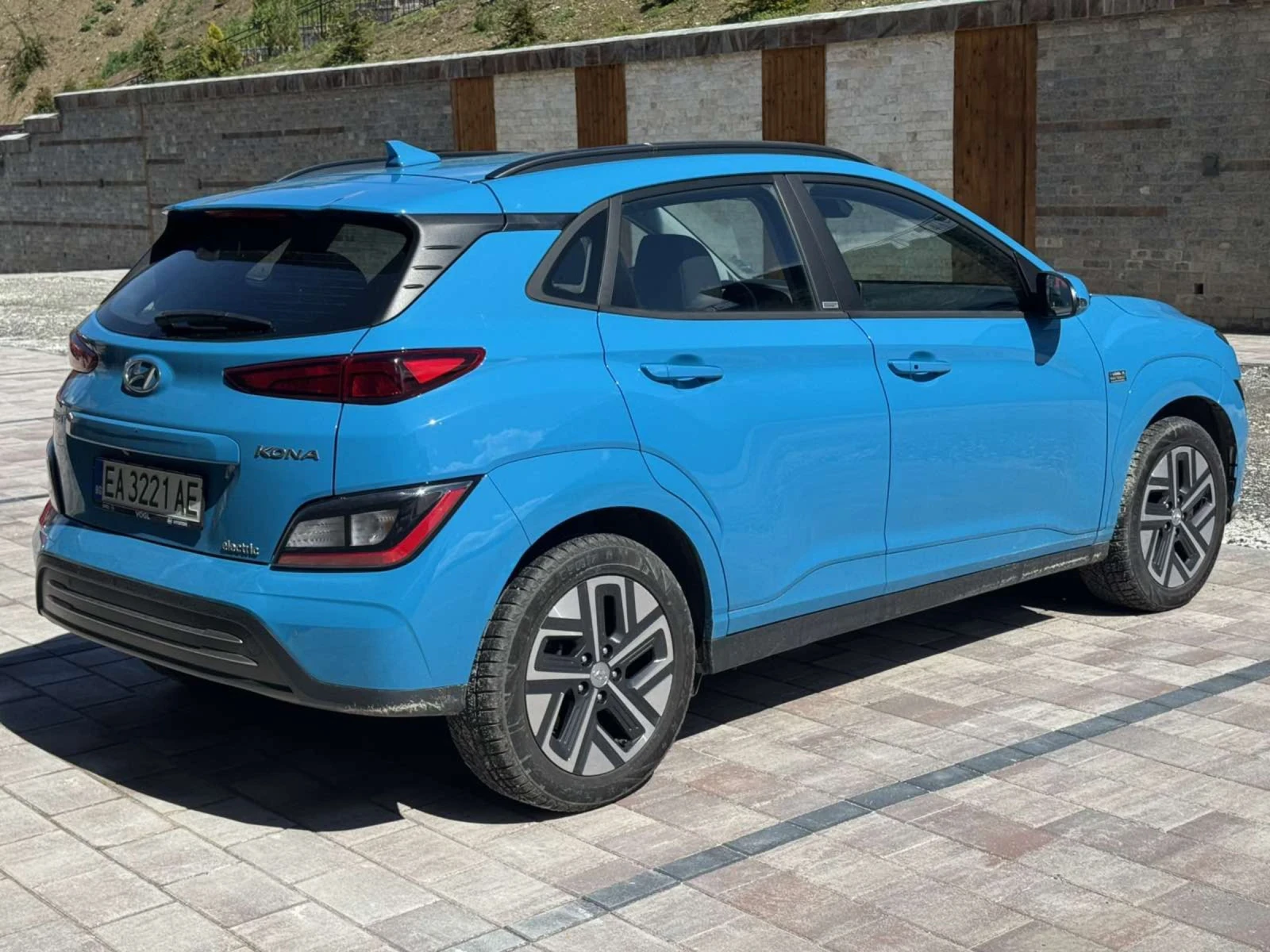 Hyundai Kona 39, 2KWH/СЕРВИЗНА КНИЖКА, снимка 9 - Автомобили и джипове - 53775387