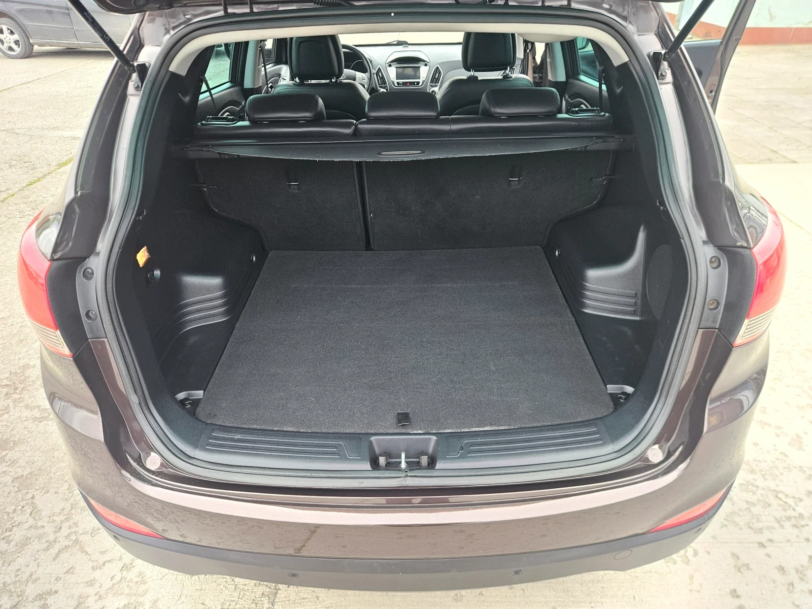 Hyundai IX35 120000.km , снимка 17 - Автомобили и джипове - 54021947