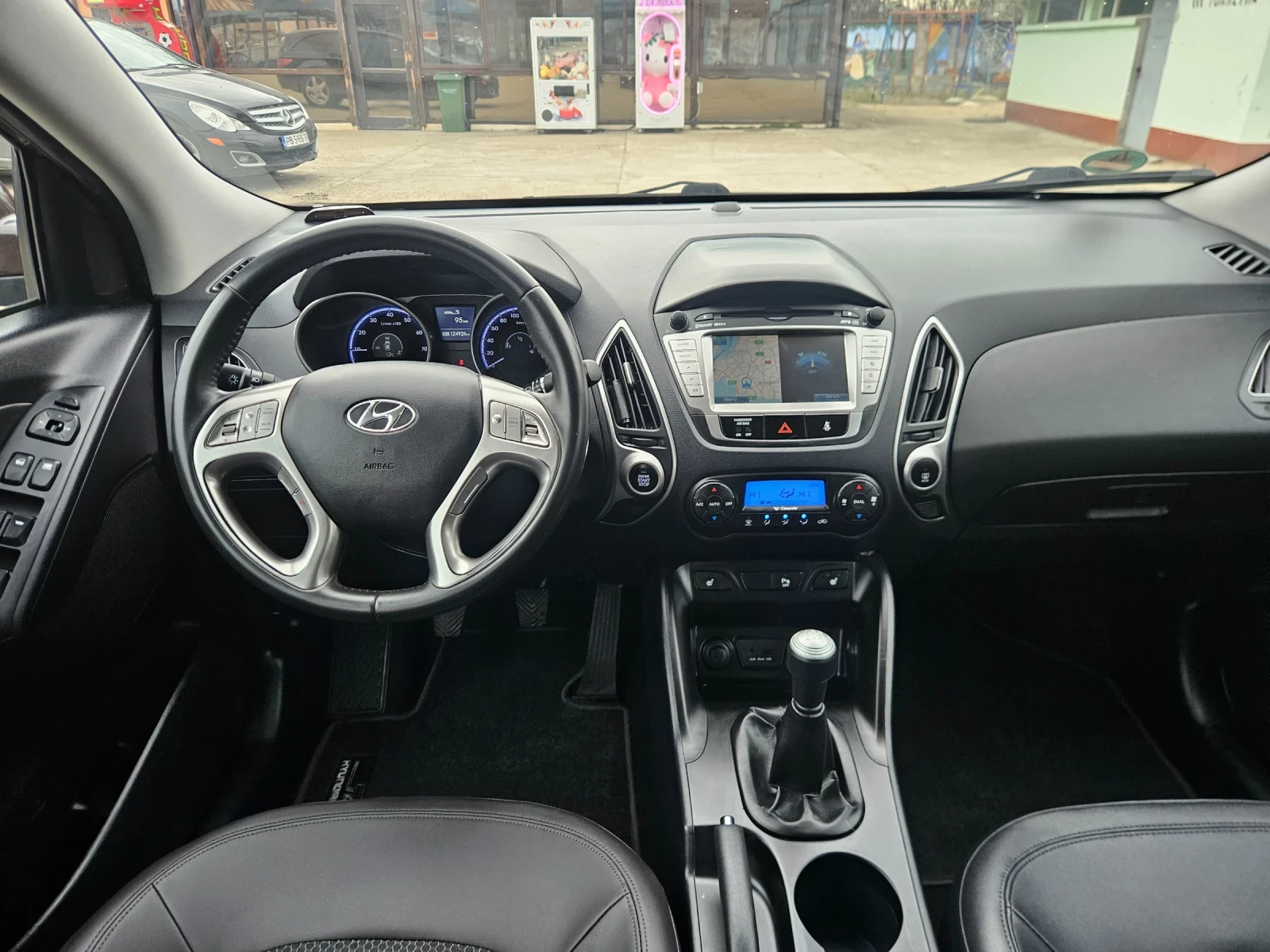 Hyundai IX35 120000.km , снимка 11 - Автомобили и джипове - 54021947