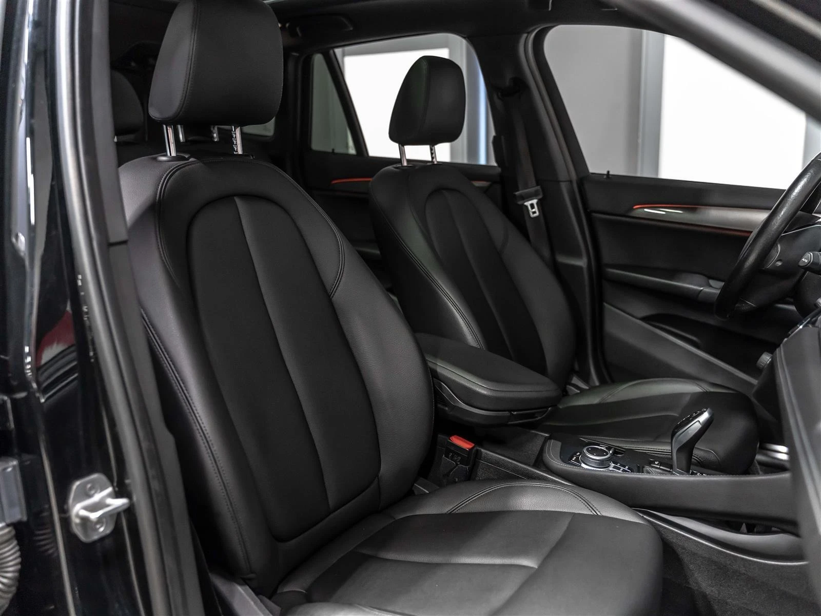 BMW X1 xDrive28i � ����������� & ���� ������ | Mobile.bg � ����������� 15