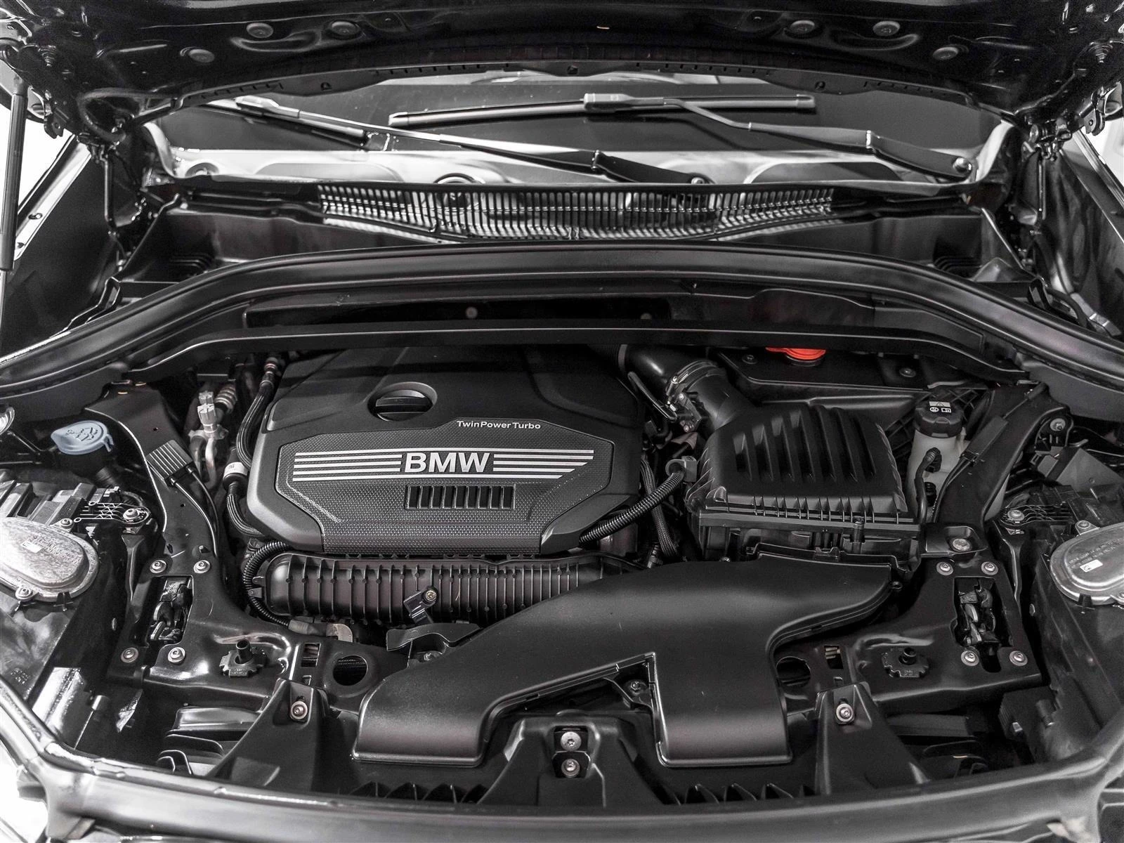 BMW X1 xDrive28i С РЕГИСТРАЦИЯ & АВТО КРЕДИТ - изображение 4