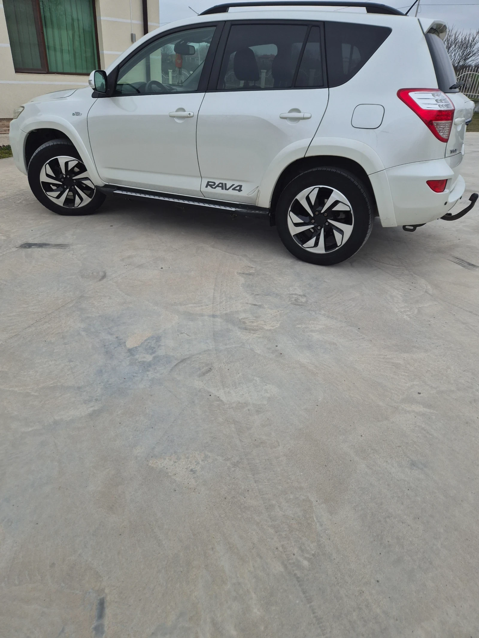 Toyota Rav4 2.0, снимка 6 - Автомобили и джипове - 53926087