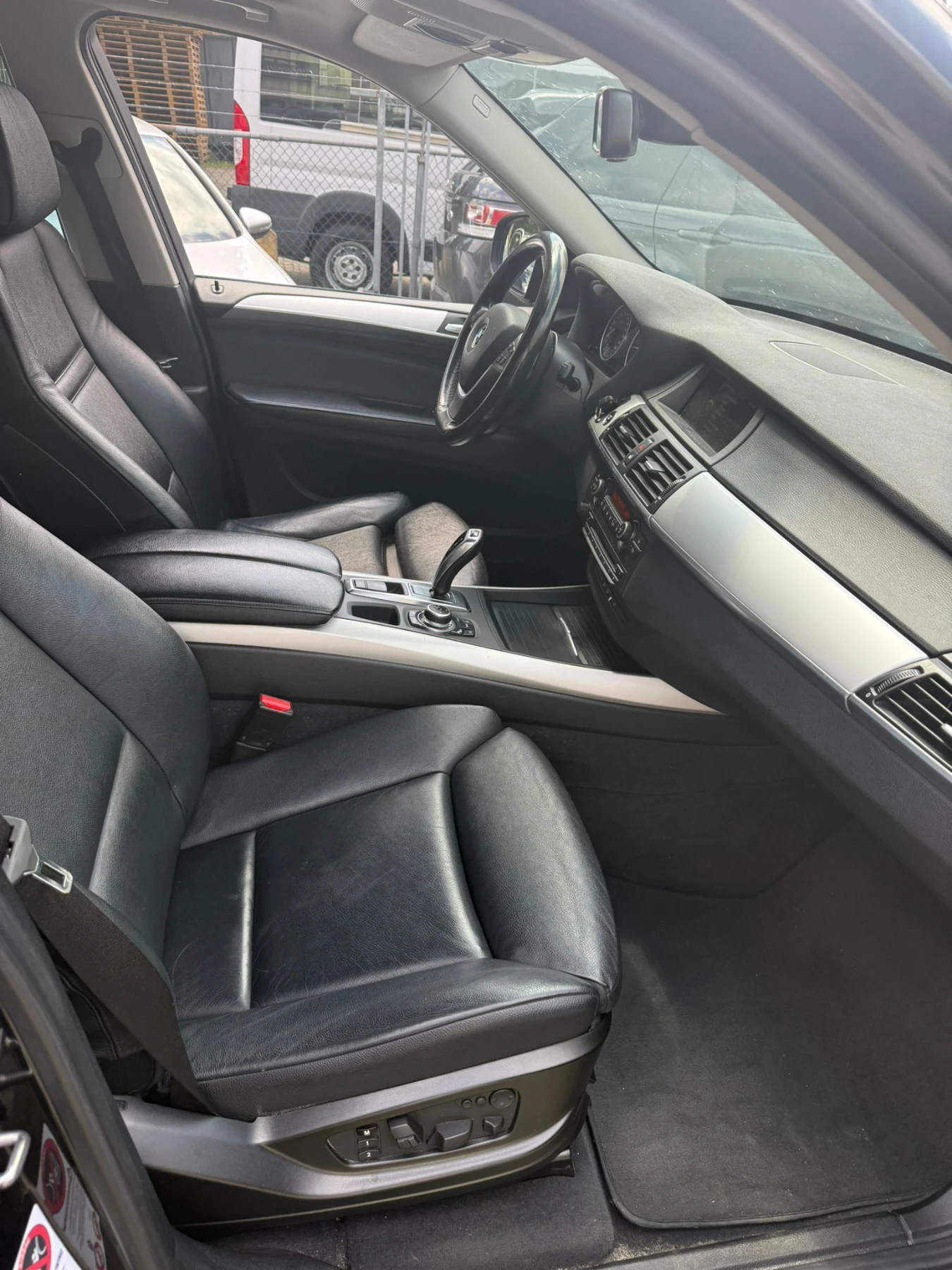 BMW X5 3.0D/FACE/360KAMERI/ОЧКВАН ВНОС!!!!, снимка 4 - Автомобили и джипове - 54783406