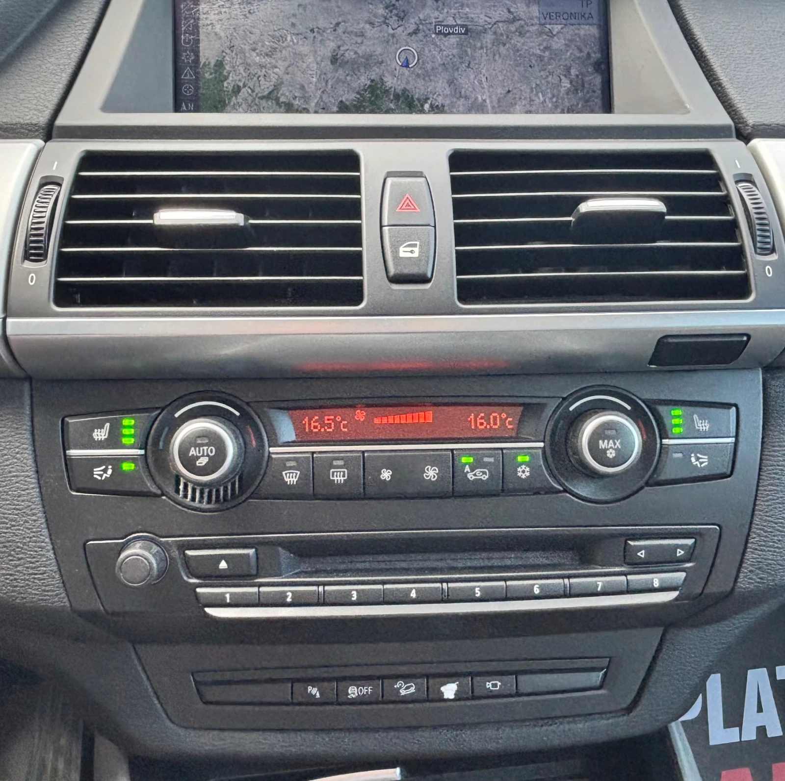 BMW X5 3.0D/FACE/SPORT/360KAMERI/PODGREV/TOP, снимка 14 - Автомобили и джипове - 54783406