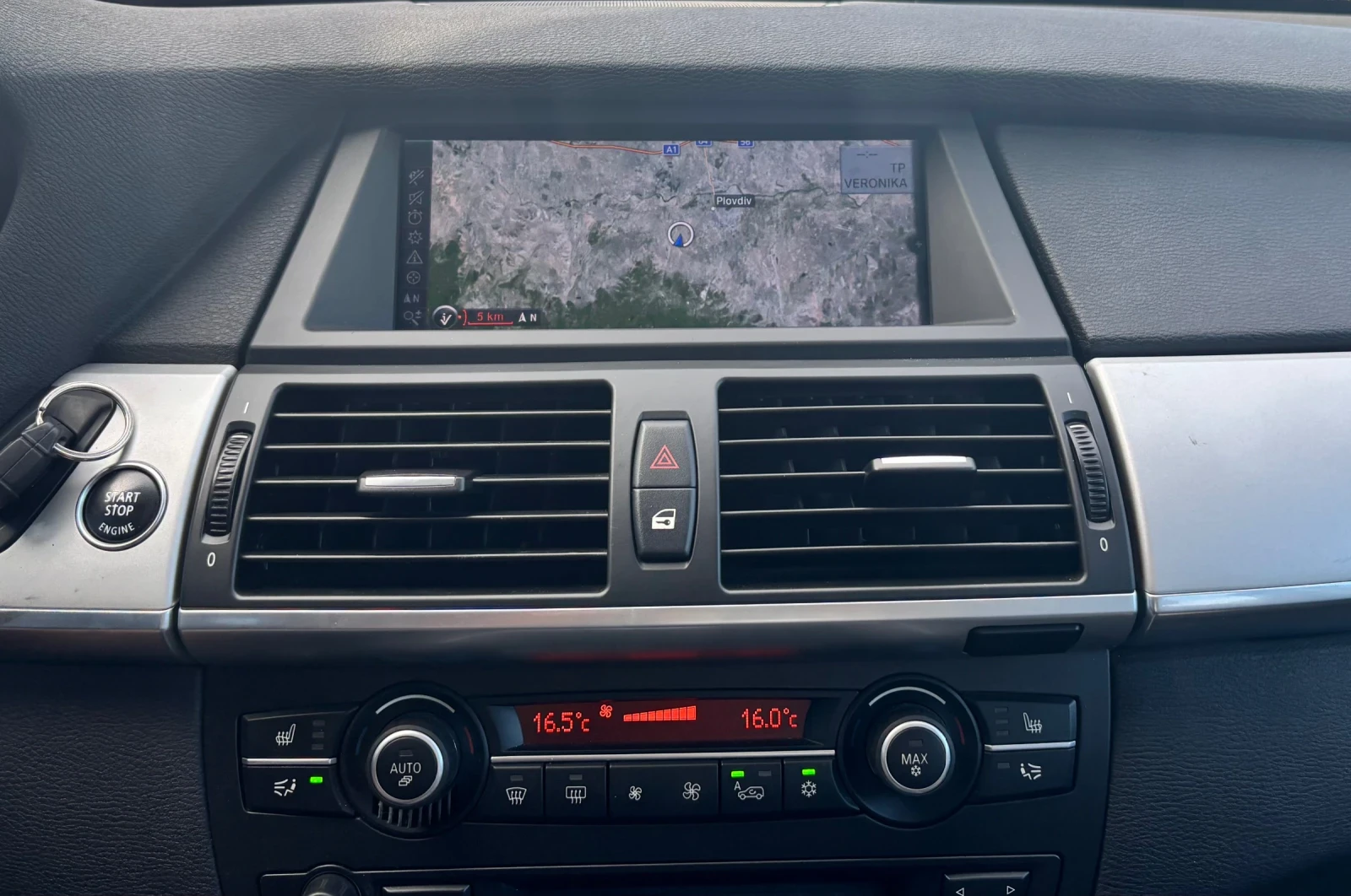 BMW X5 3.0D/FACE/SPORT/360KAMERI/PODGREV/TOP, снимка 15 - Автомобили и джипове - 54783406