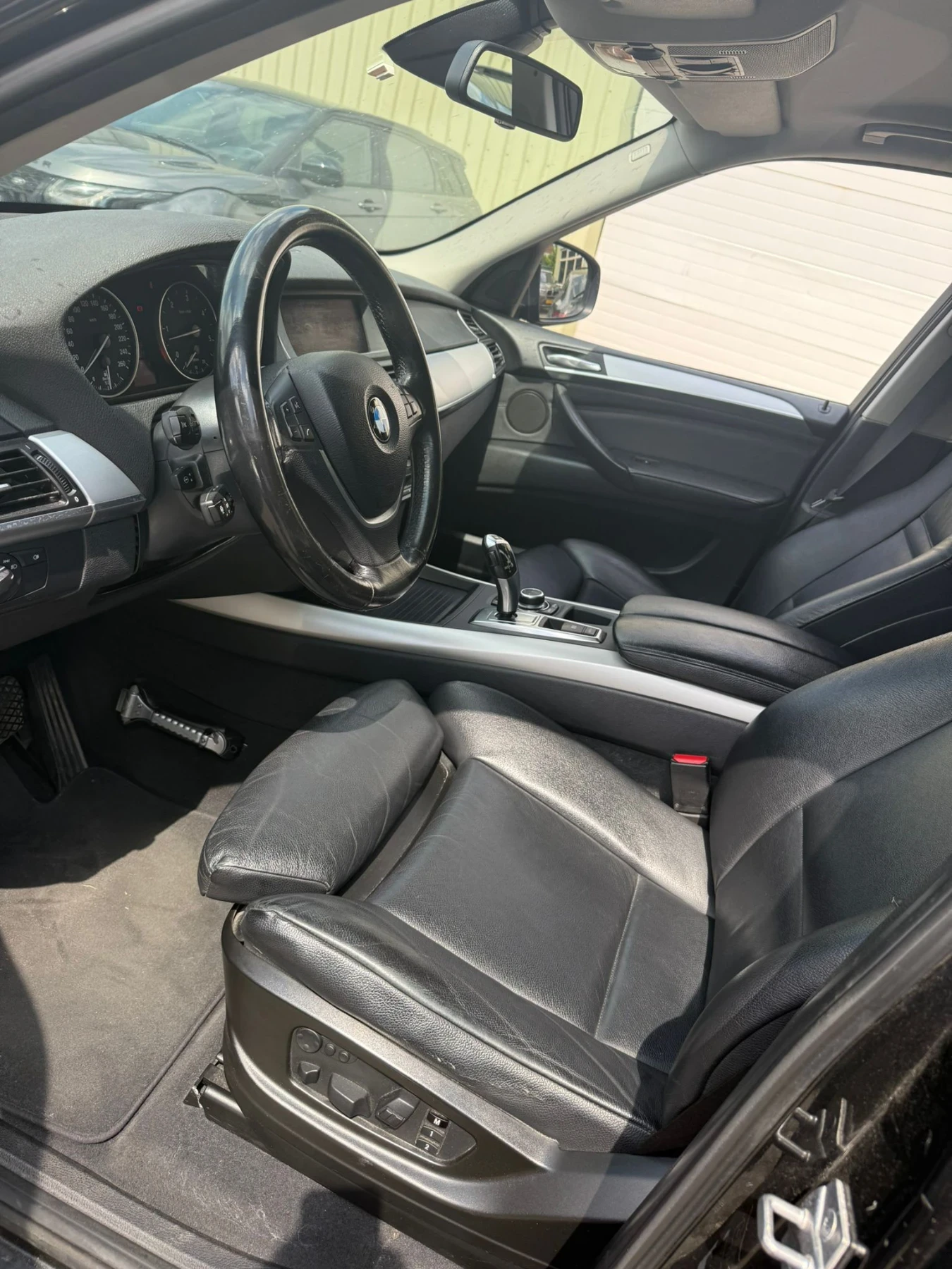 BMW X5 3.0D/FACE/360KAMERI/ОЧКВАН ВНОС!!!!, снимка 8 - Автомобили и джипове - 54783406