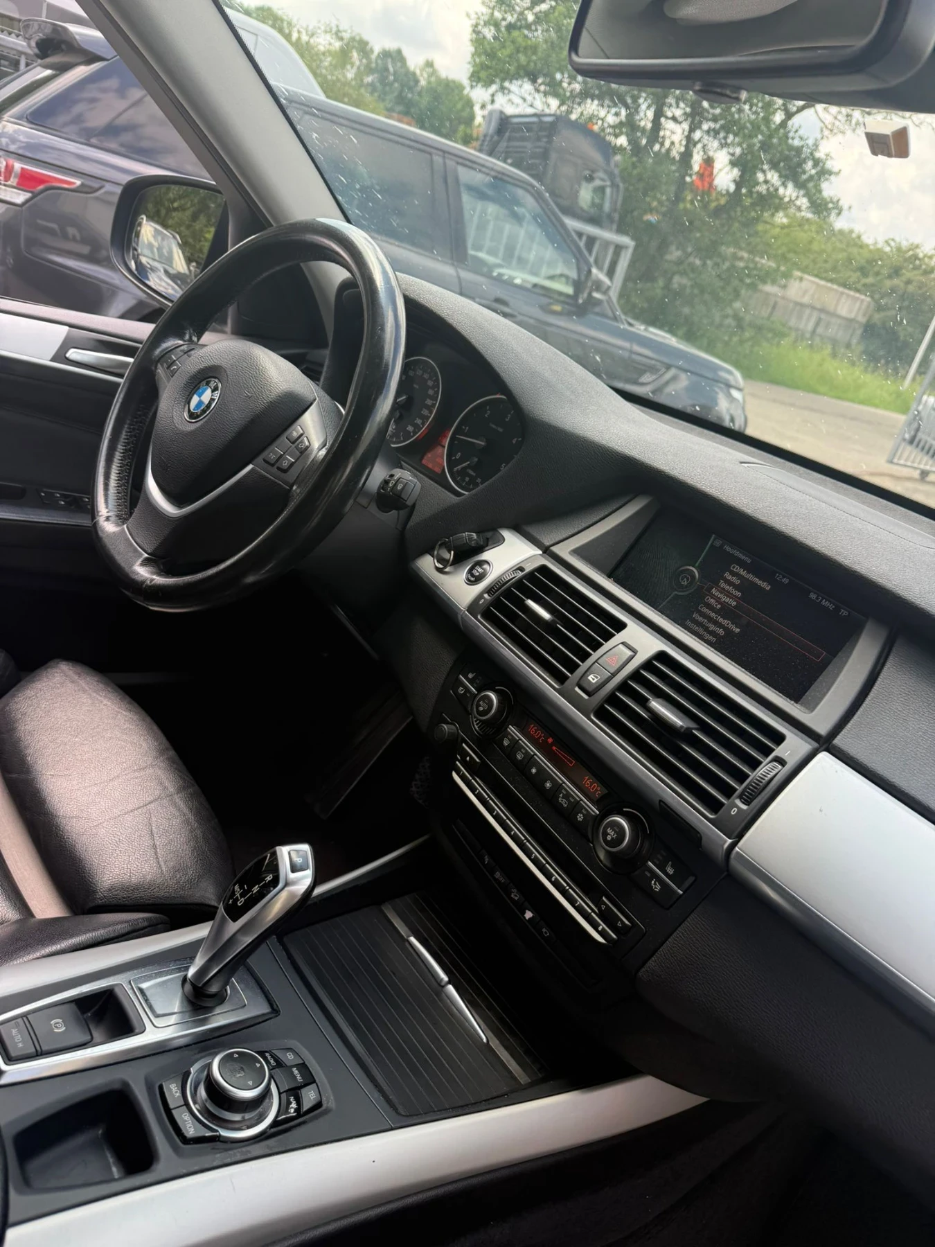 BMW X5 3.0D/FACE/360KAMERI/ОЧКВАН ВНОС!!!!, снимка 5 - Автомобили и джипове - 54783406