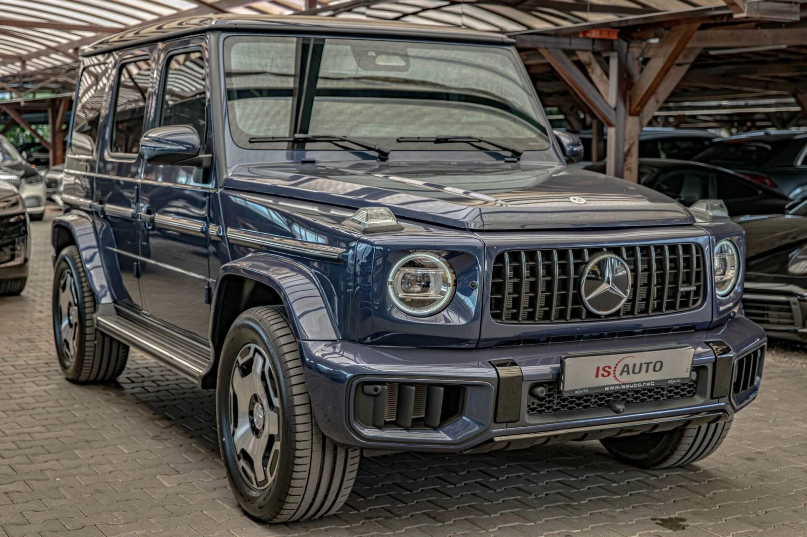 Mercedes-Benz G 450 AMG Line/Exclusive Line/MBUX/Ambient/Камера 360/Me, снимка 2 - Автомобили и джипове - 54870418