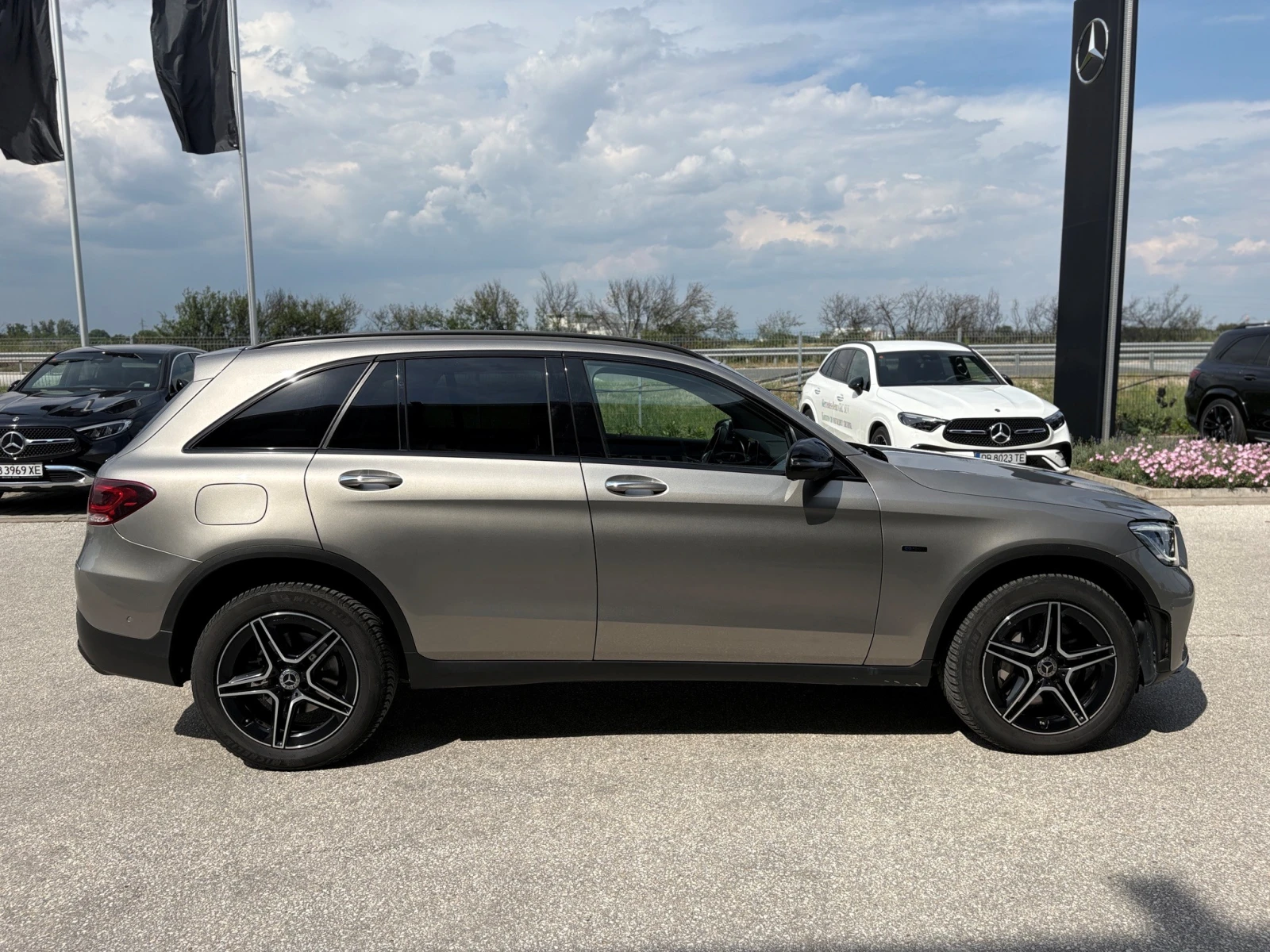 Mercedes-Benz GLC 300 de 4MATIC, снимка 7 - Автомобили и джипове - 55319941