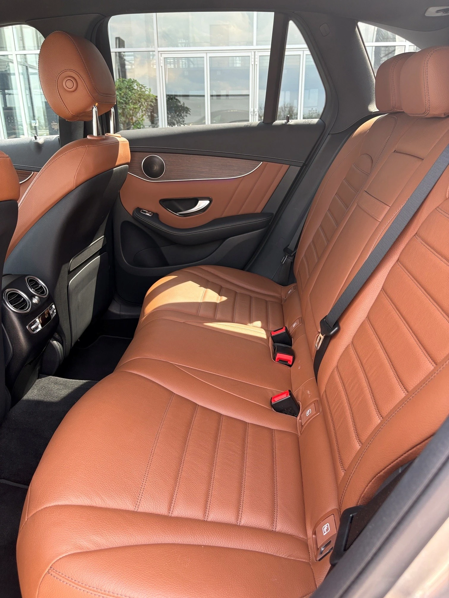 Mercedes-Benz GLC 300 de 4MATIC, снимка 11 - Автомобили и джипове - 55319941