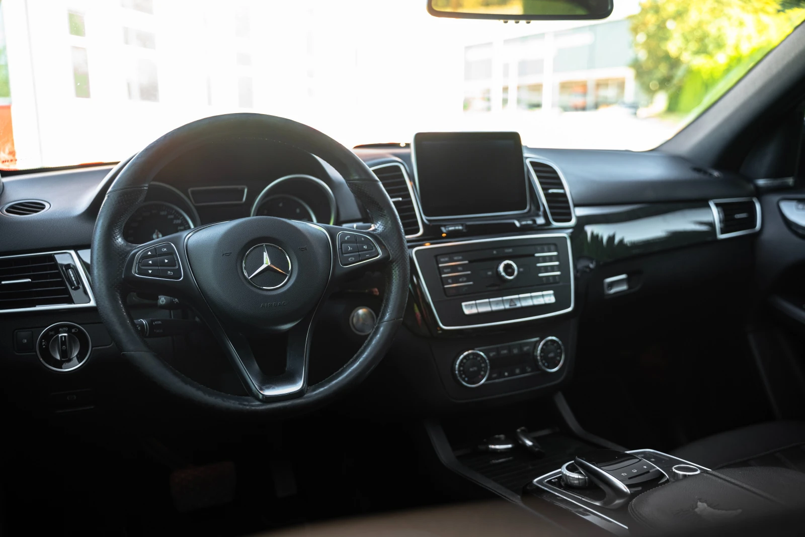 Mercedes-Benz GLE 350 4matic , снимка 9 - Автомобили и джипове - 55692193