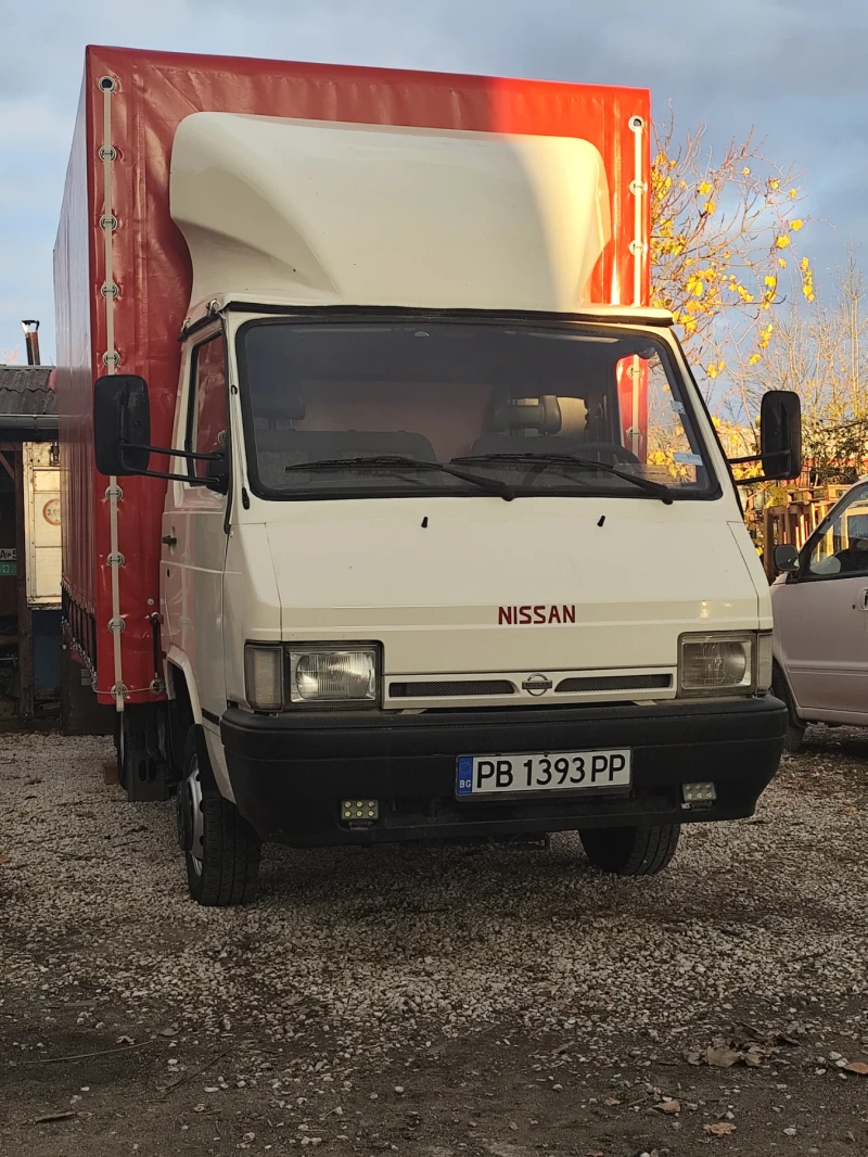 Nissan Trade 3.0 D, снимка 3 - Бусове и автобуси - 48005577