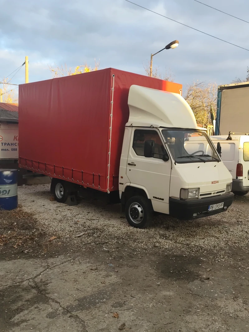 Nissan Trade 3.0 D, снимка 1 - Бусове и автобуси - 48005577