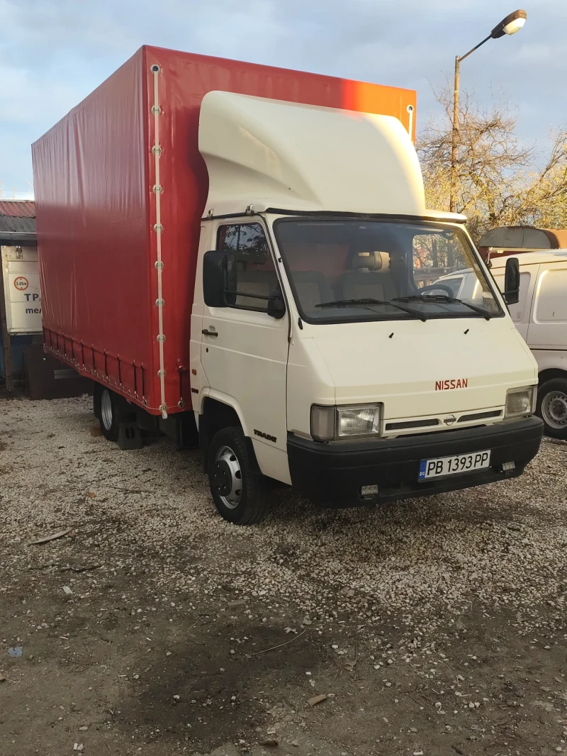 Nissan Trade 3.0 D, снимка 2 - Бусове и автобуси - 48005577