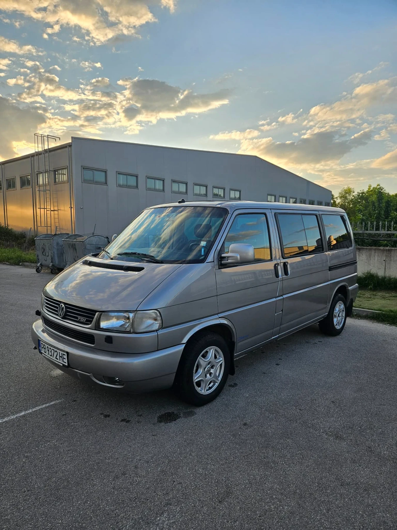 VW Caravelle