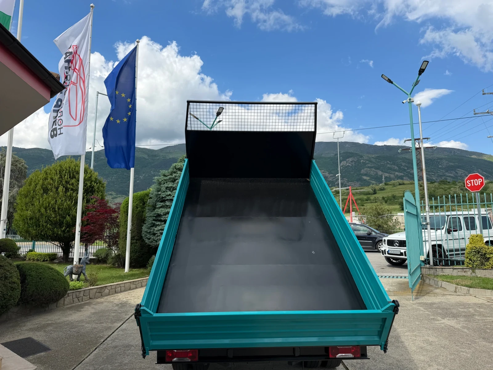 Iveco Daily 35C21* 3.0HPI* Климатик* Тристранен самосвал, снимка 9 - Бусове и автобуси - 54660827
