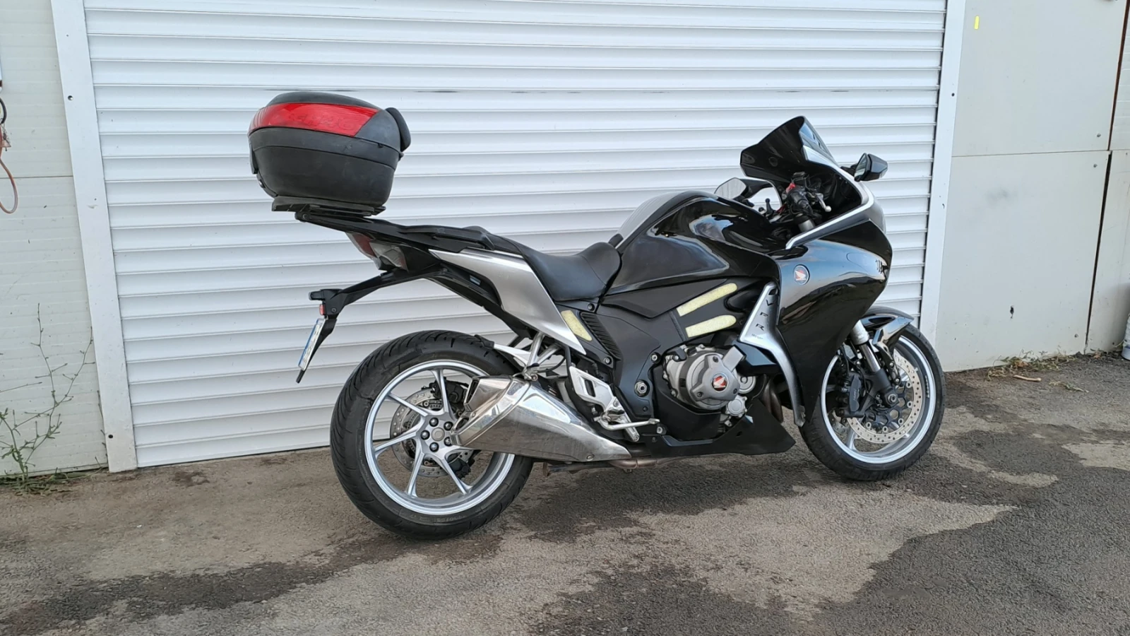 Honda Vfr 1200F V4 170PS Automatik, снимка 4 - Мотоциклети и мототехника - 55184752