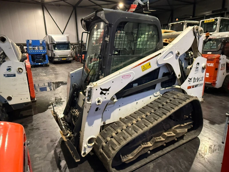 Мини челни товарачи Bobcat T650 С КОФА И ВИЛИЦИ ЛИЗИНГ