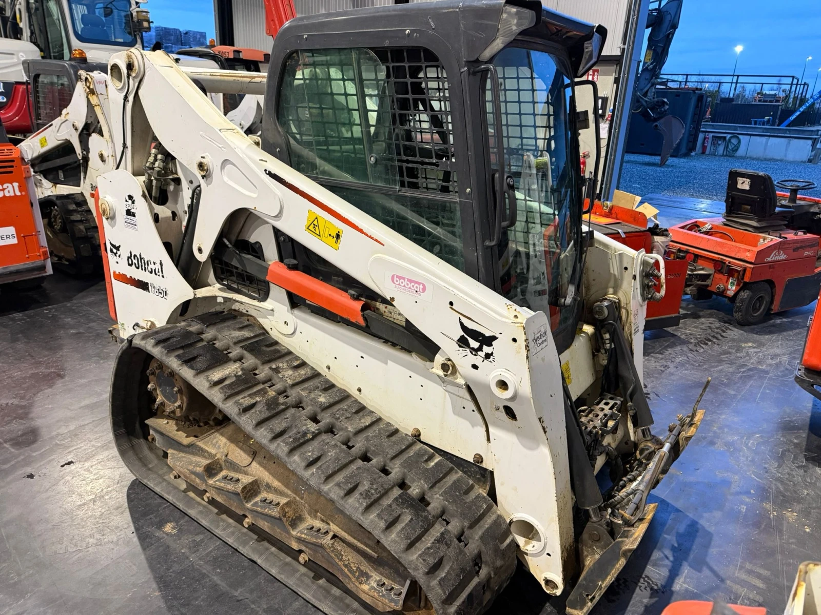 ���� ����� �������� Bobcat T650 � ���� � ������ ������ | Mobile.bg � ����������� 3