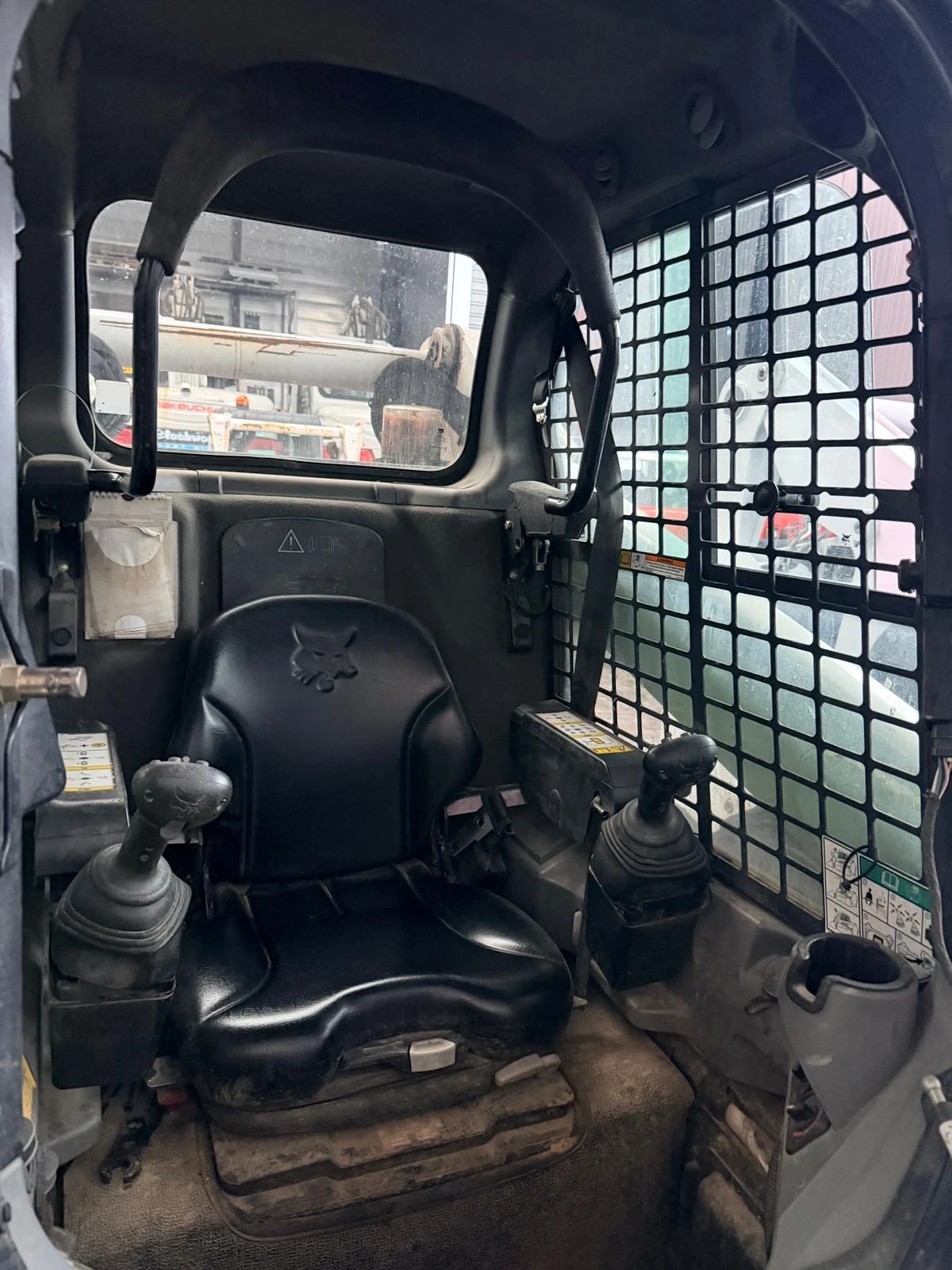 ���� ����� �������� Bobcat T650 � ���� � ������ ������ | Mobile.bg � ����������� 6