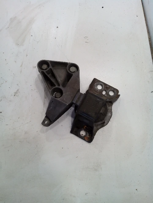 тампон мотор за Рено Меган 1.5 dci