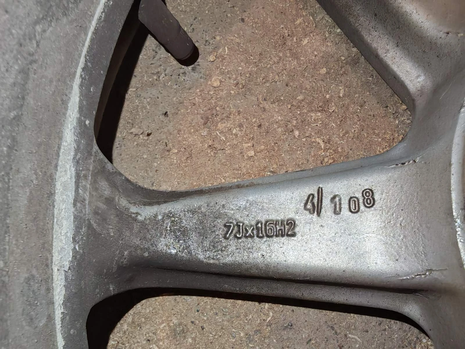    205/55R16  Acura | Mobile.bg   9