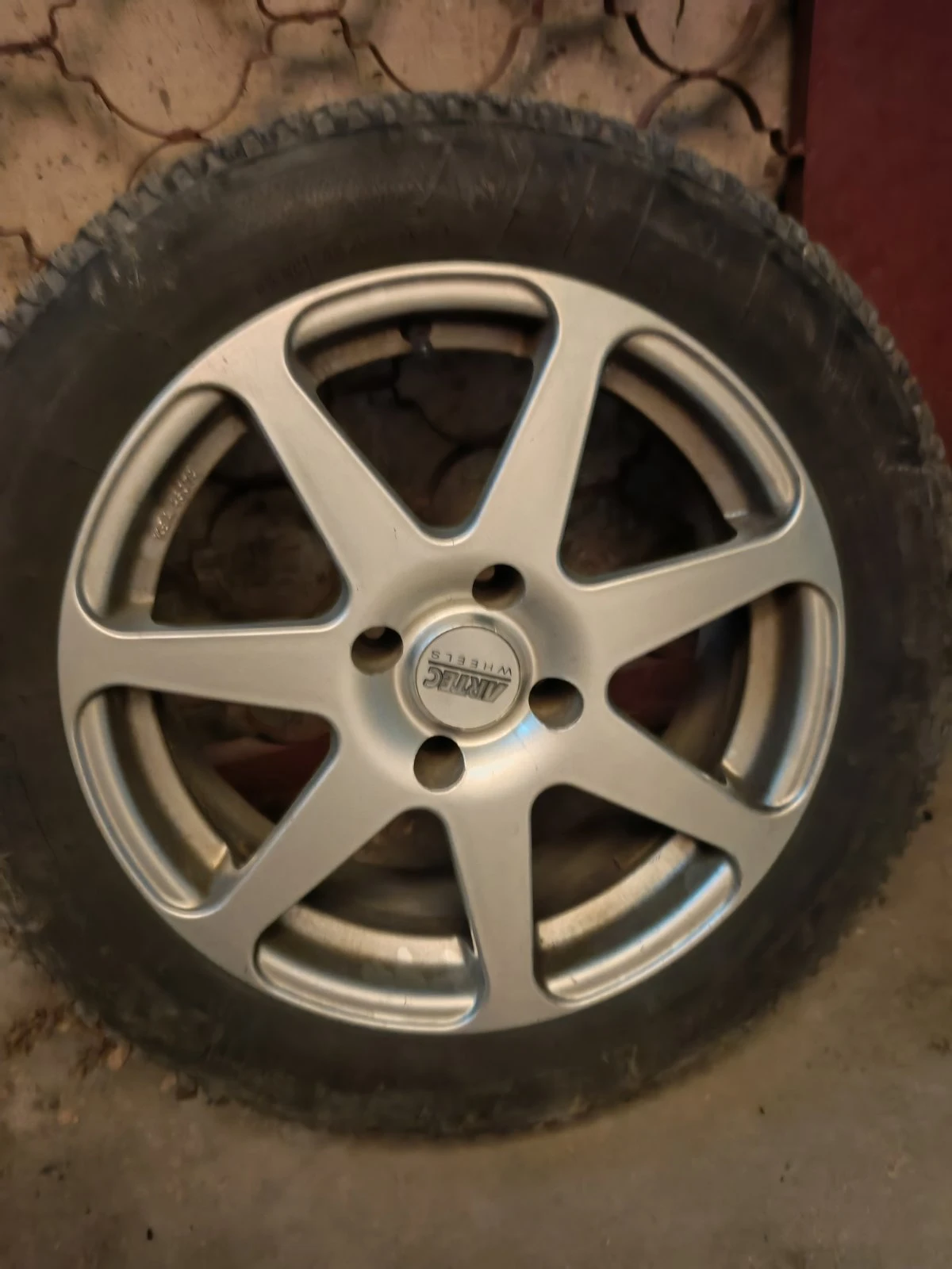    205/55R16  Acura | Mobile.bg   1