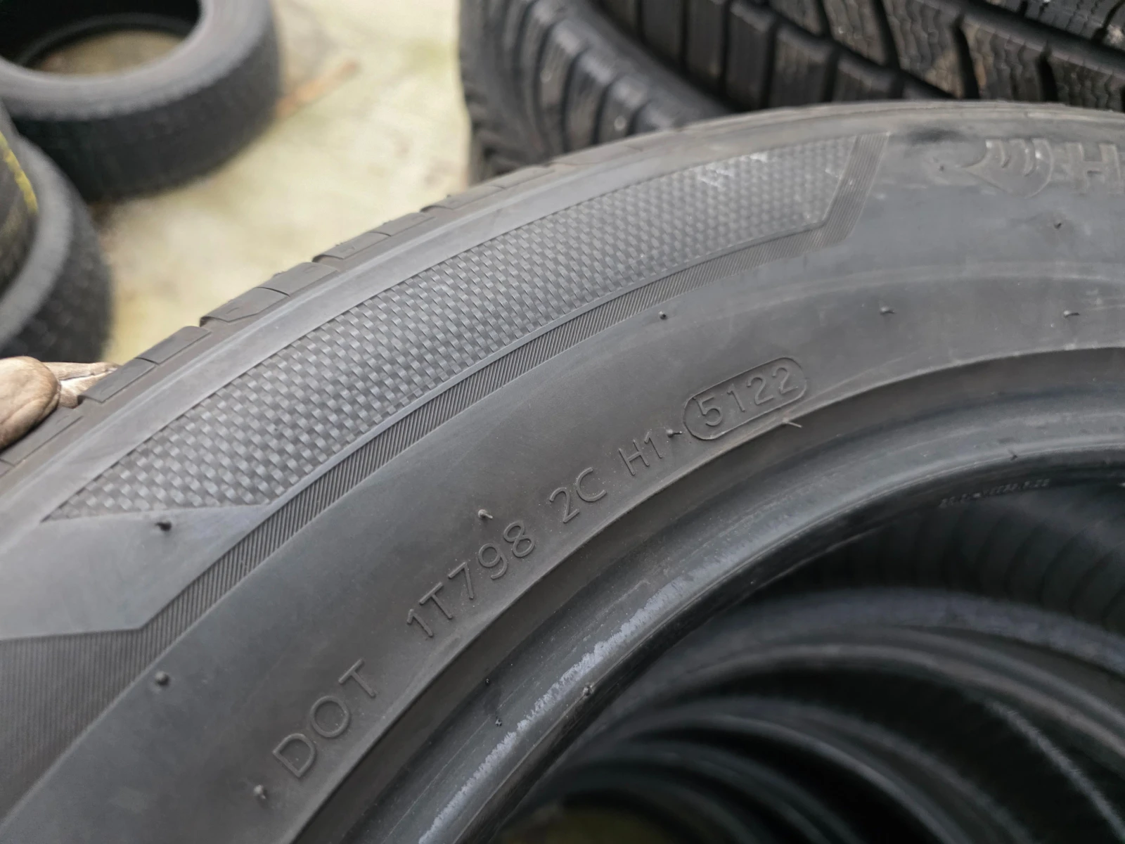Гуми Летни 235/55R19, снимка 11 - Гуми и джанти - 53966676