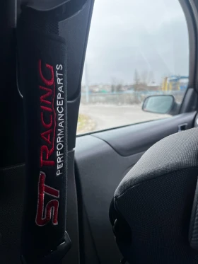 Ford Focus ST, снимка 17