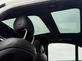 Mercedes-Benz C 300 * l 4MATIC l 18 Service Records l Luxury Pkg * CAR, снимка 16