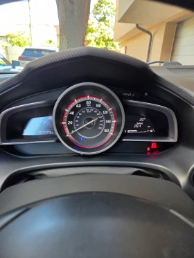 Mazda 3 2.0, снимка 12
