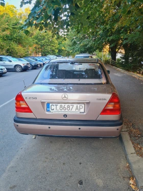 Mercedes-Benz C 250, снимка 4