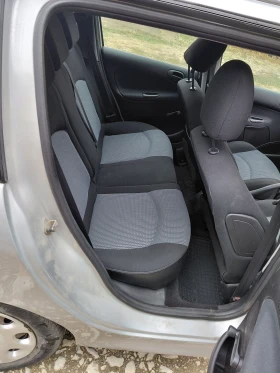 Обява за продажба на Peugeot 206 1.4 HDI ~1 500 лв. - изображение 6