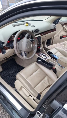 Audi A4 - 3200 € / 6258.66 лв. - 34628387 9