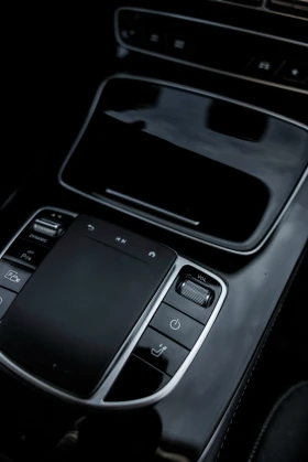 Mercedes-Benz E 220 Лизинг. От Силвър Стар. Реални 55 хил км. Обслужен - 33000 € - 33936576 9