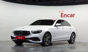 ������ Mercedes-Benz E 300