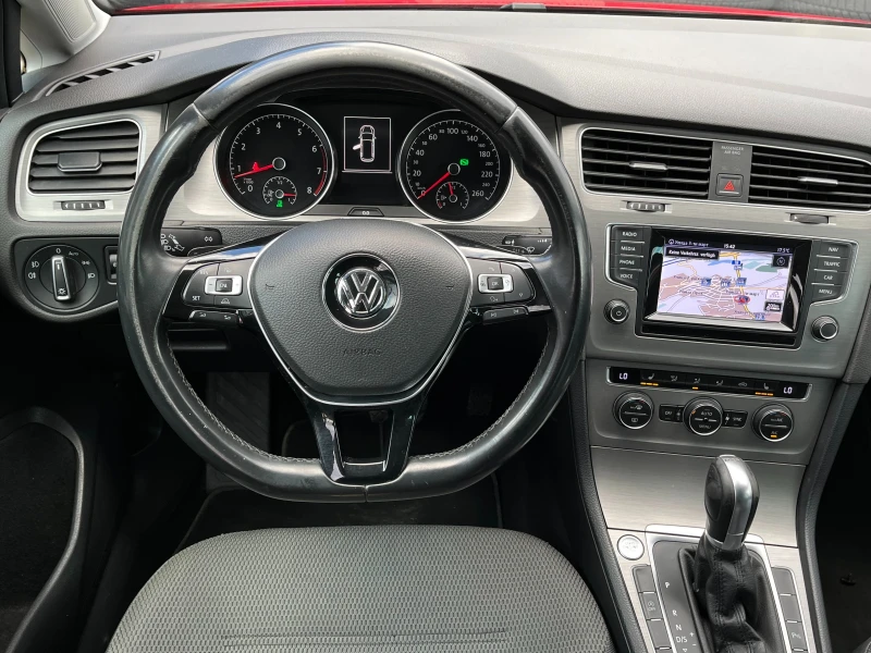 VW Golf 1.4i АВТОМАТИК, снимка 7 - Автомобили и джипове - 40015859