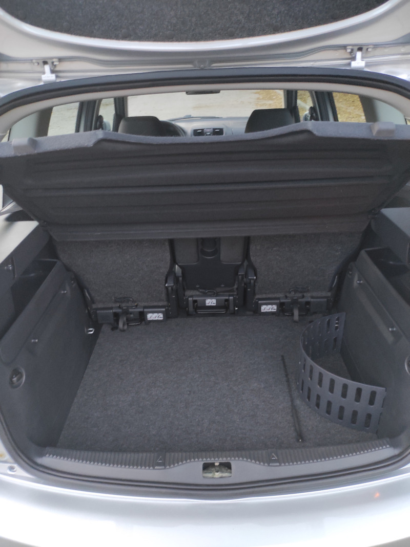 Skoda Roomster 1.2TDI Facelift Реални километри! Лизинг., снимка 8 - Автомобили и джипове - 46135636