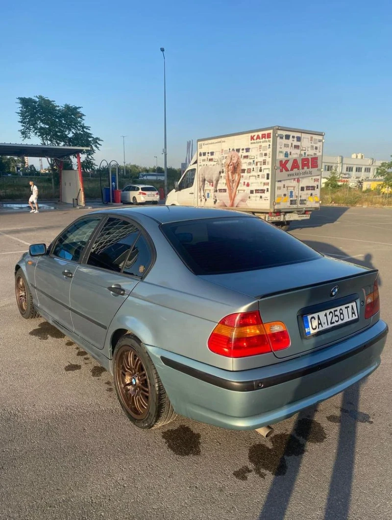 BMW 318, снимка 2 - Автомобили и джипове - 47462757