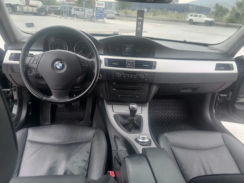 BMW 320 Бензин Газ , снимка 13 - Автомобили и джипове - 47277802