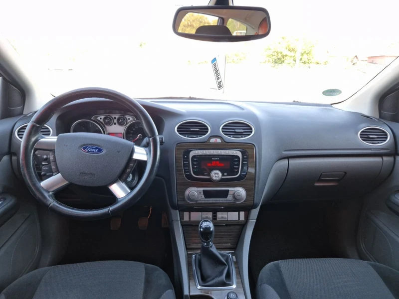 Ford Focus 1.6, снимка 13 - Автомобили и джипове - 47374040