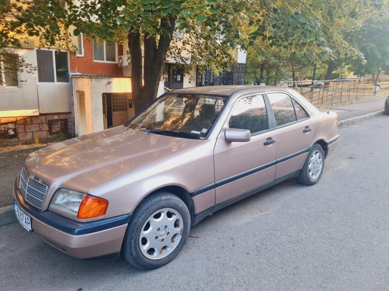 Mercedes-Benz C 250, снимка 1 - Автомобили и джипове - 47476565