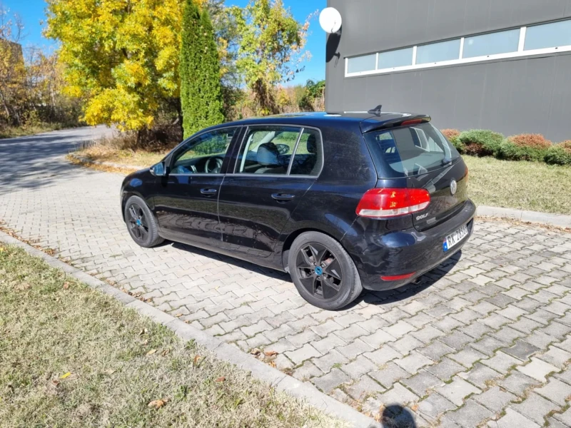 VW Golf 6 1.6 TDI, снимка 6 - Автомобили и джипове - 48022886