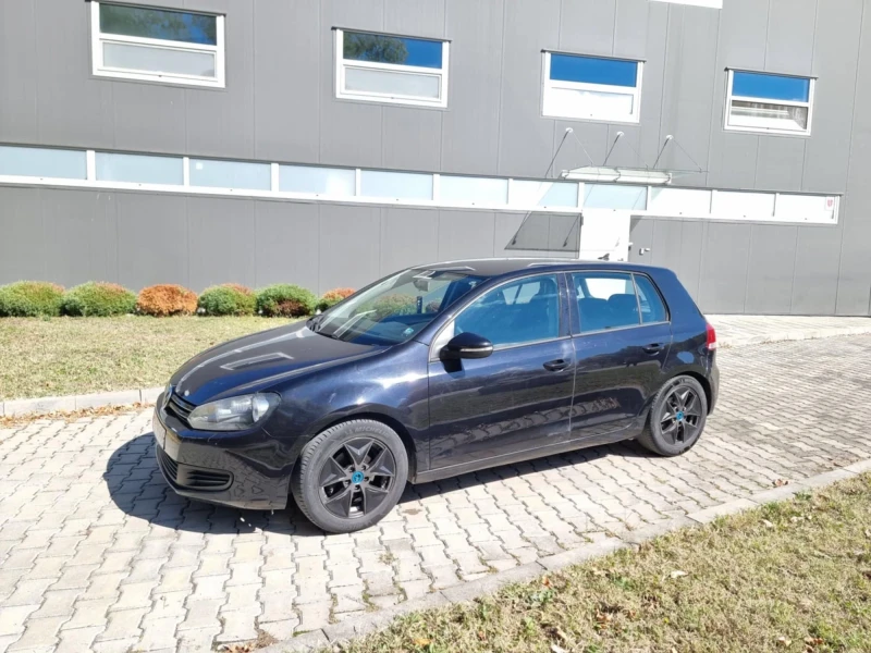 VW Golf 6 1.6 TDI, снимка 4 - Автомобили и джипове - 48022886